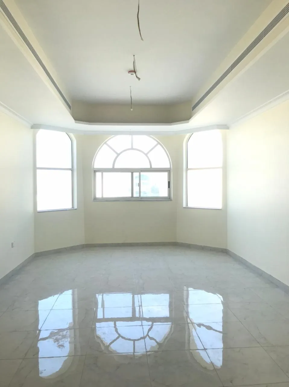 Interior Image 13