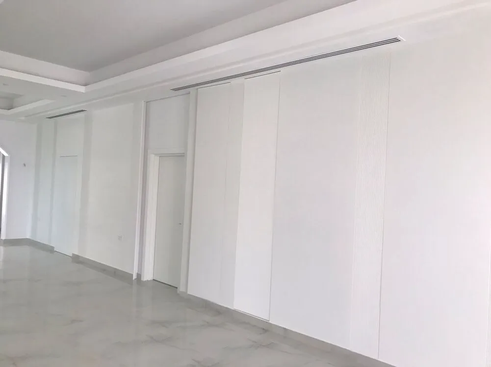 Interior Image 15