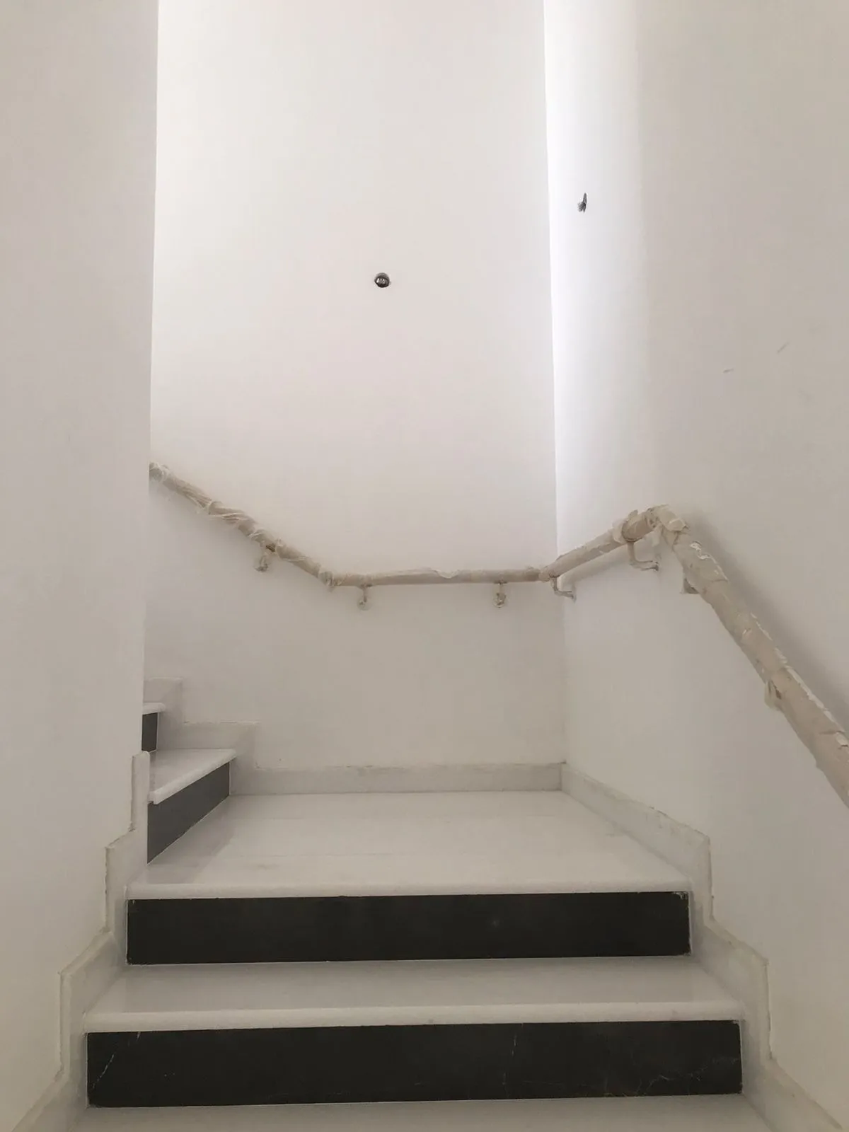 Interior Image 31