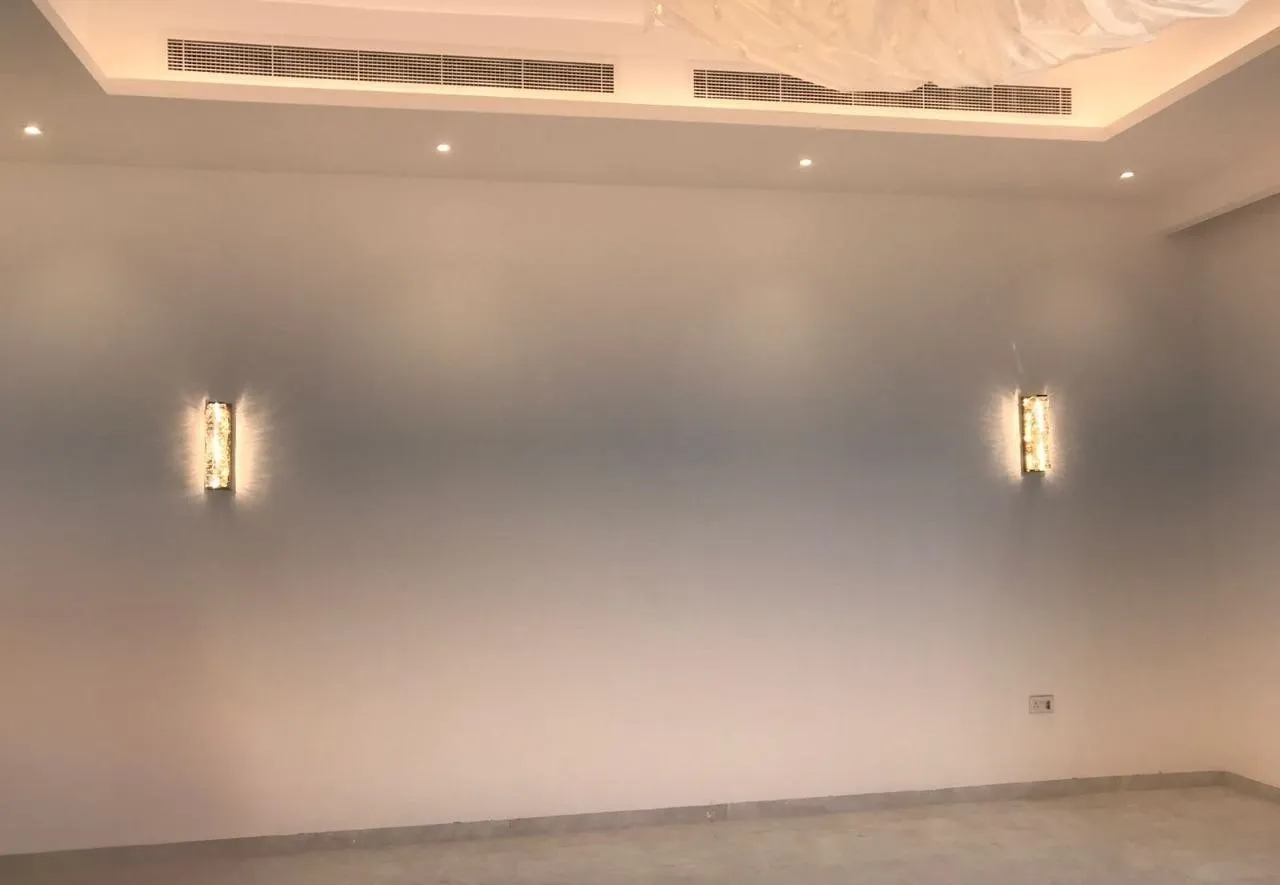 Interior Image 36