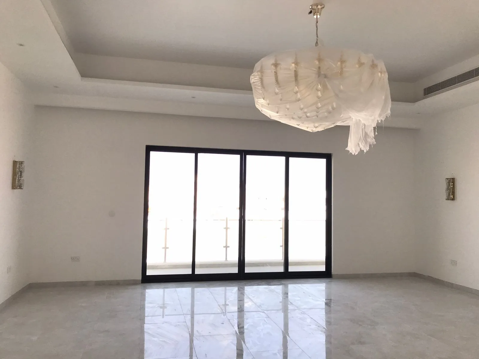 Interior Image 41